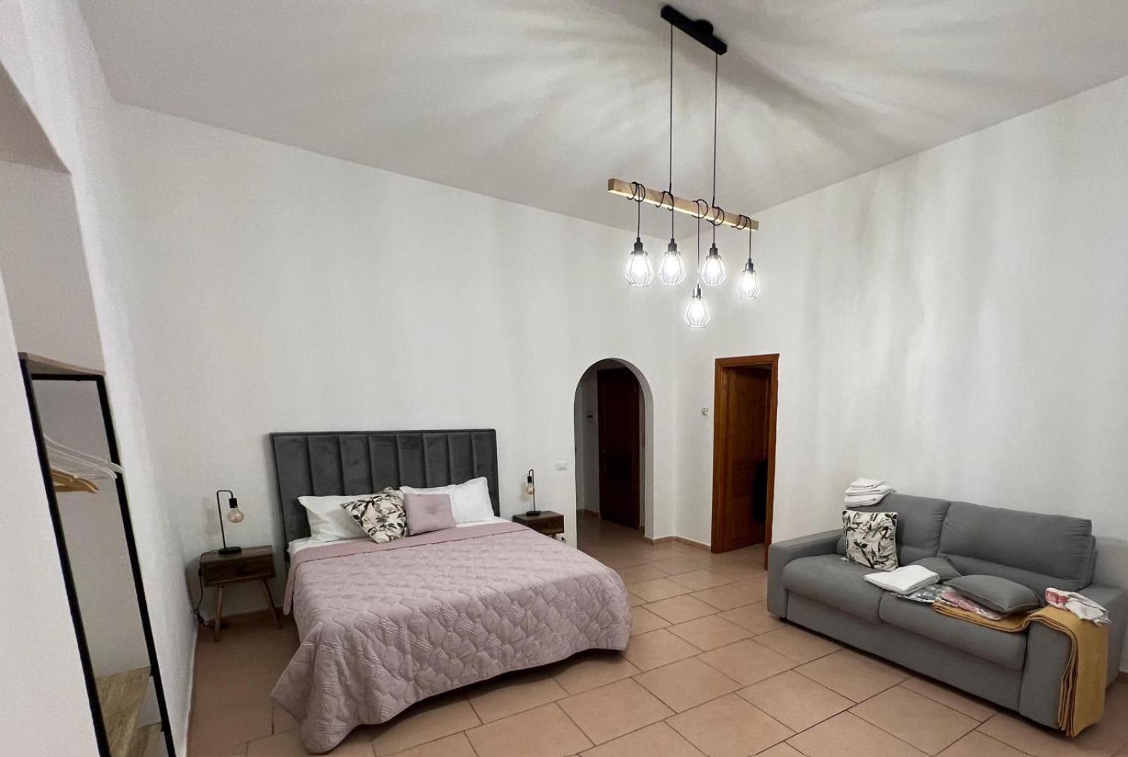 Greta'S Apartment Discesa Delle Capre Palermo Eksteriør bilde