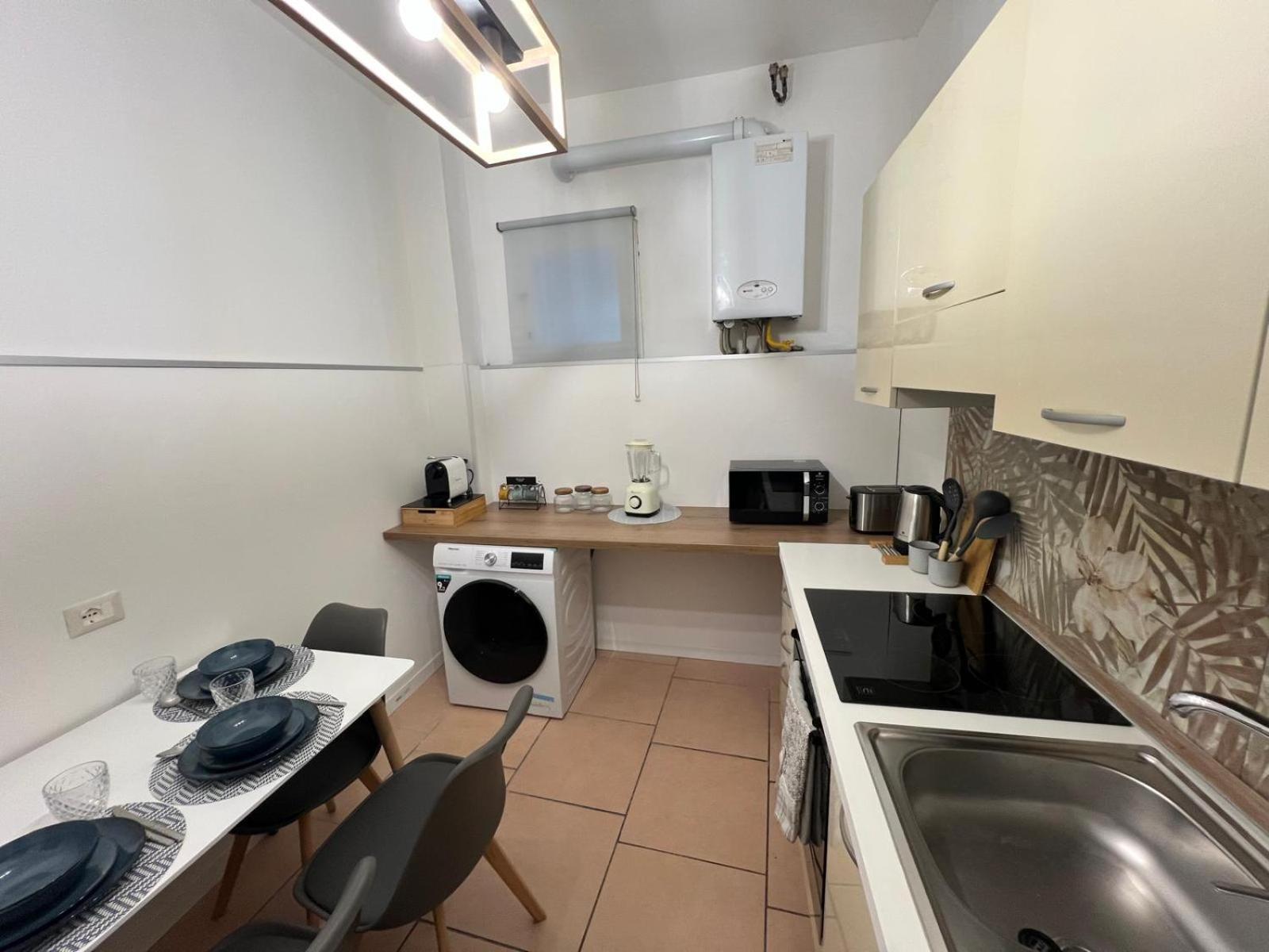 Greta'S Apartment Discesa Delle Capre Palermo Eksteriør bilde