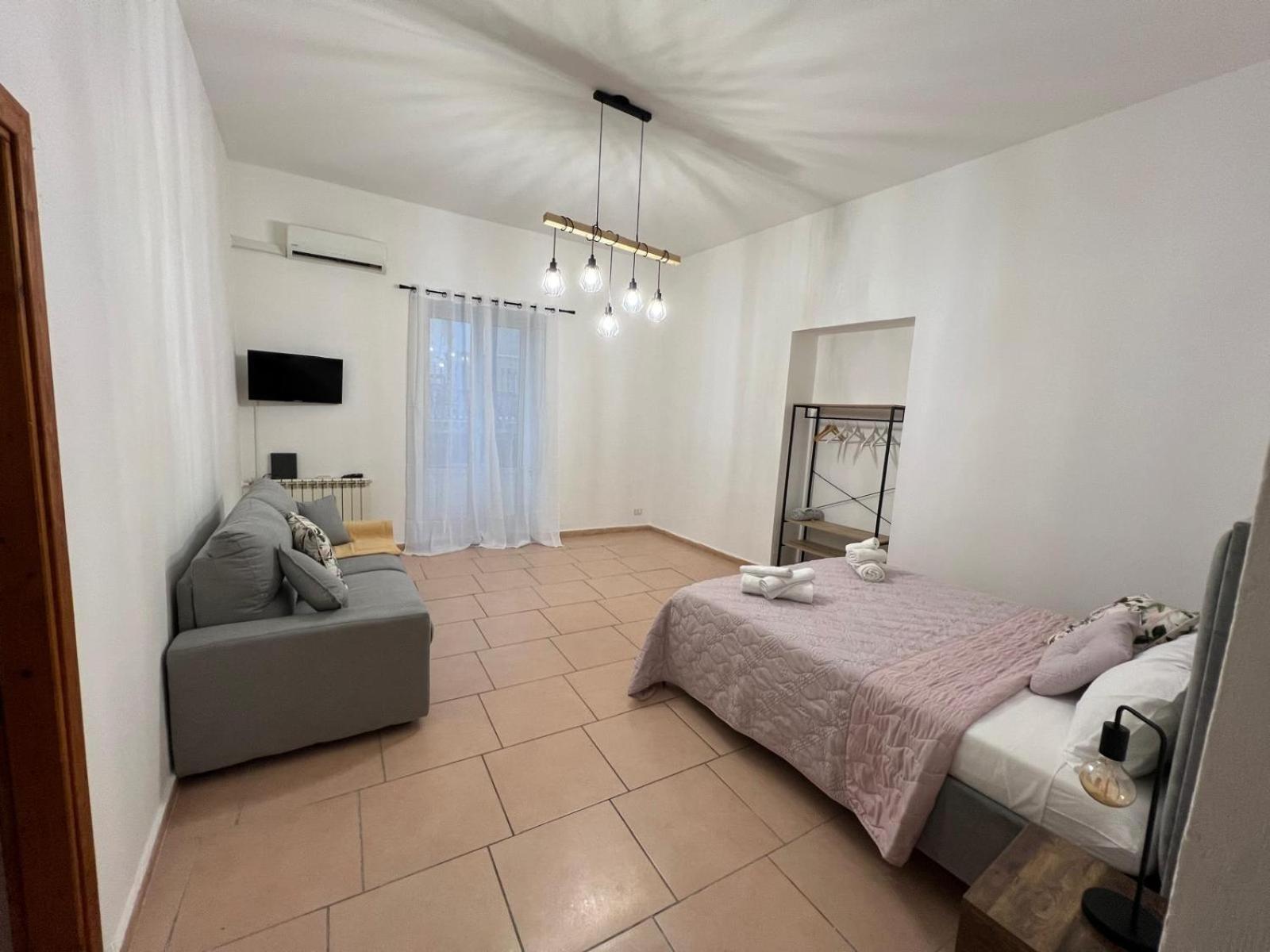 Greta'S Apartment Discesa Delle Capre Palermo Eksteriør bilde